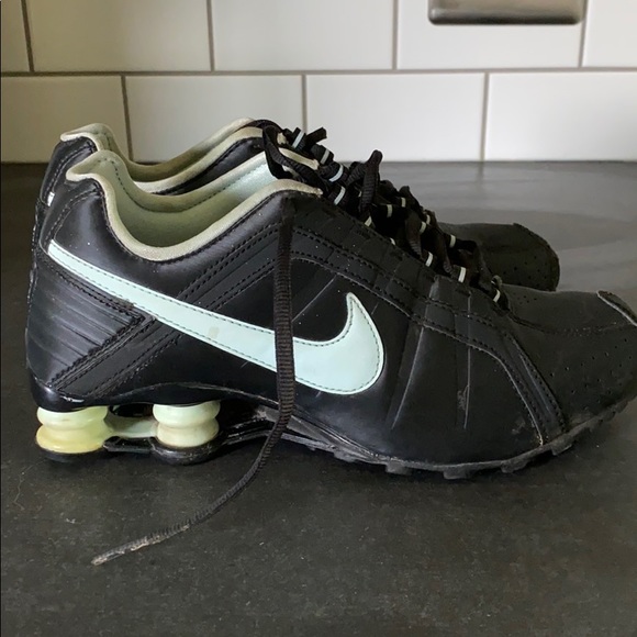 size nike shox